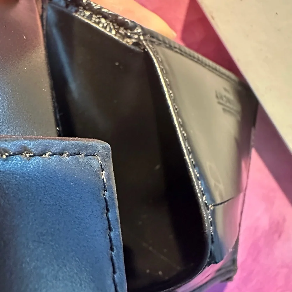Givenchy Men’s Bifold (NWOT/Vintage; Black)